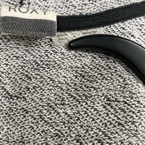 Coat - Picture 4 of 4